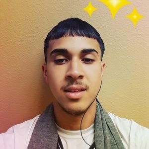 Meet your Posher, Casey